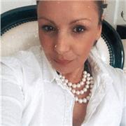 Insegnante di scuola primaria, laureanda in psicologia, offre lezioni private per bambini della scuola primaria ma anche per ragazzi della scuola secondaria di primo grado